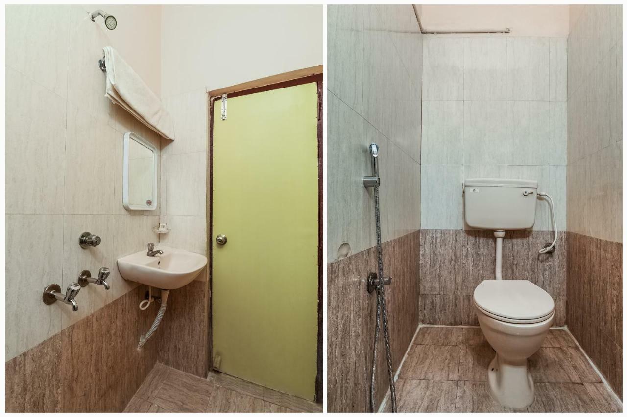Oyo 28856 Manjeera Inn Visakhapatnam Ngoại thất bức ảnh